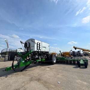 Summers Apex Strip Tiller